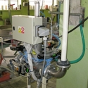 Séparateur magnétique de mélanges liquides avec nettoyage automatique